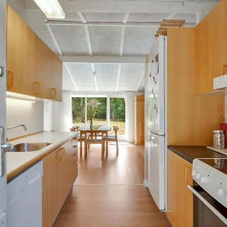 Vakantiehuis Cozy In Beautiful Nature Close To