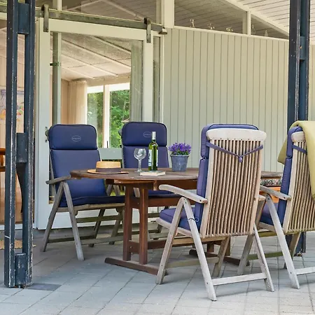 Cozy In Beautiful Nature Close To Vakantiehuis *