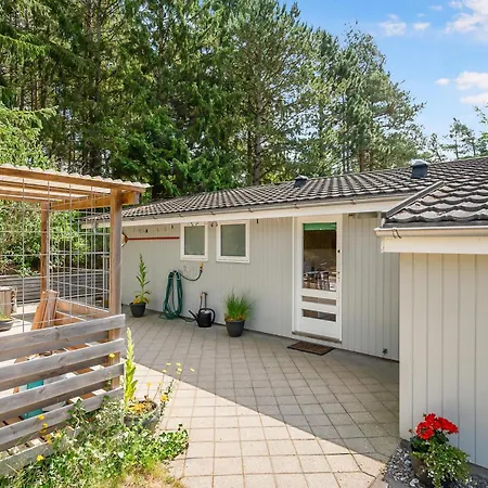 Cozy In Beautiful Nature Close To *